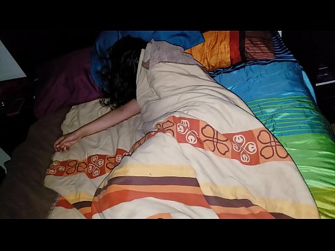 ❤️ Üvey oğul, genç üvey annesini uyurken azarlıyor. ️ Porno fb pornoda tr.xlxxporno.ru ❌️❤