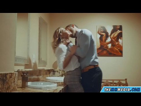 ❤️ Büyük memeli bir sarışın seni umumi tuvalette baştan çıkardığında ️ Porno fb pornoda tr.xlxxporno.ru ❌️❤